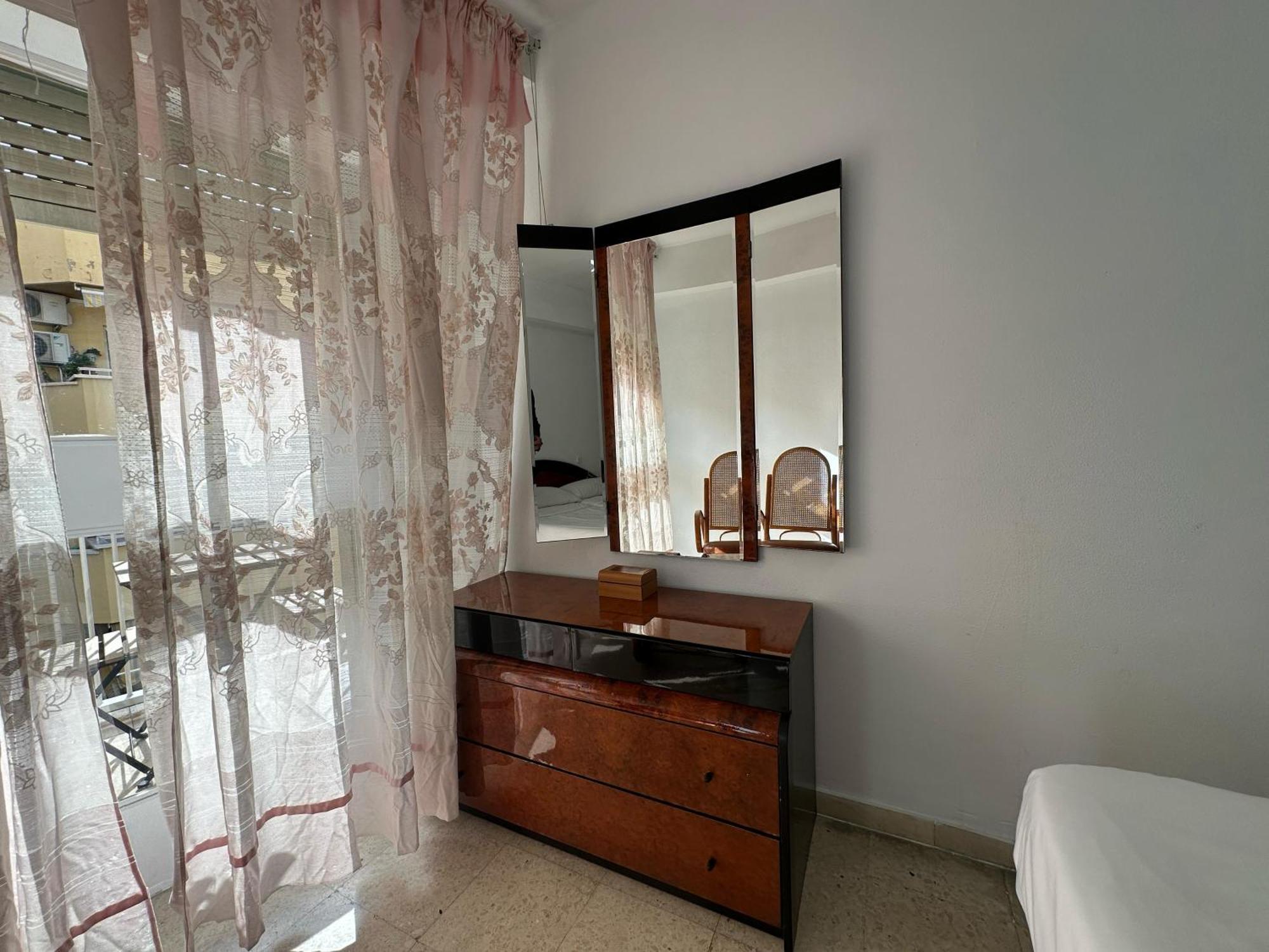Habitacion Doble En La Victoria Малага Екстериор снимка